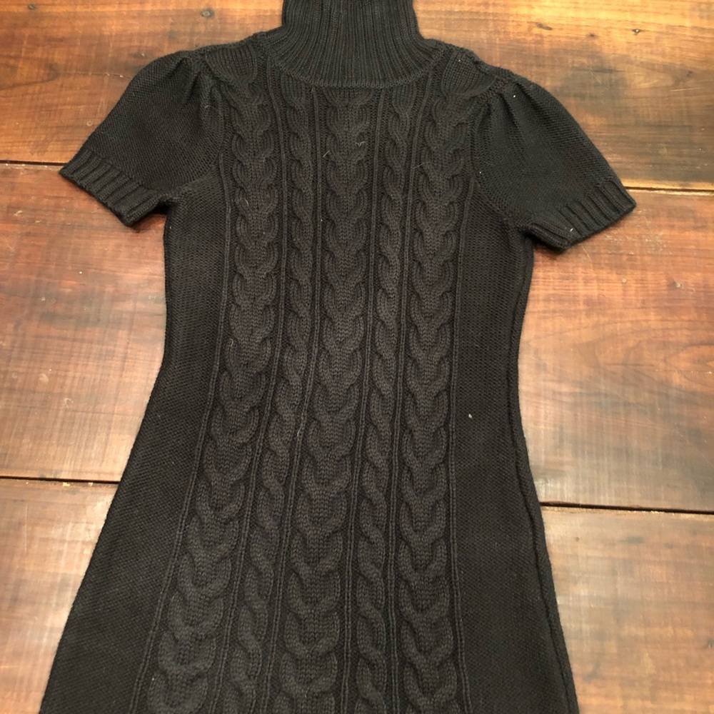 Women’s dress
